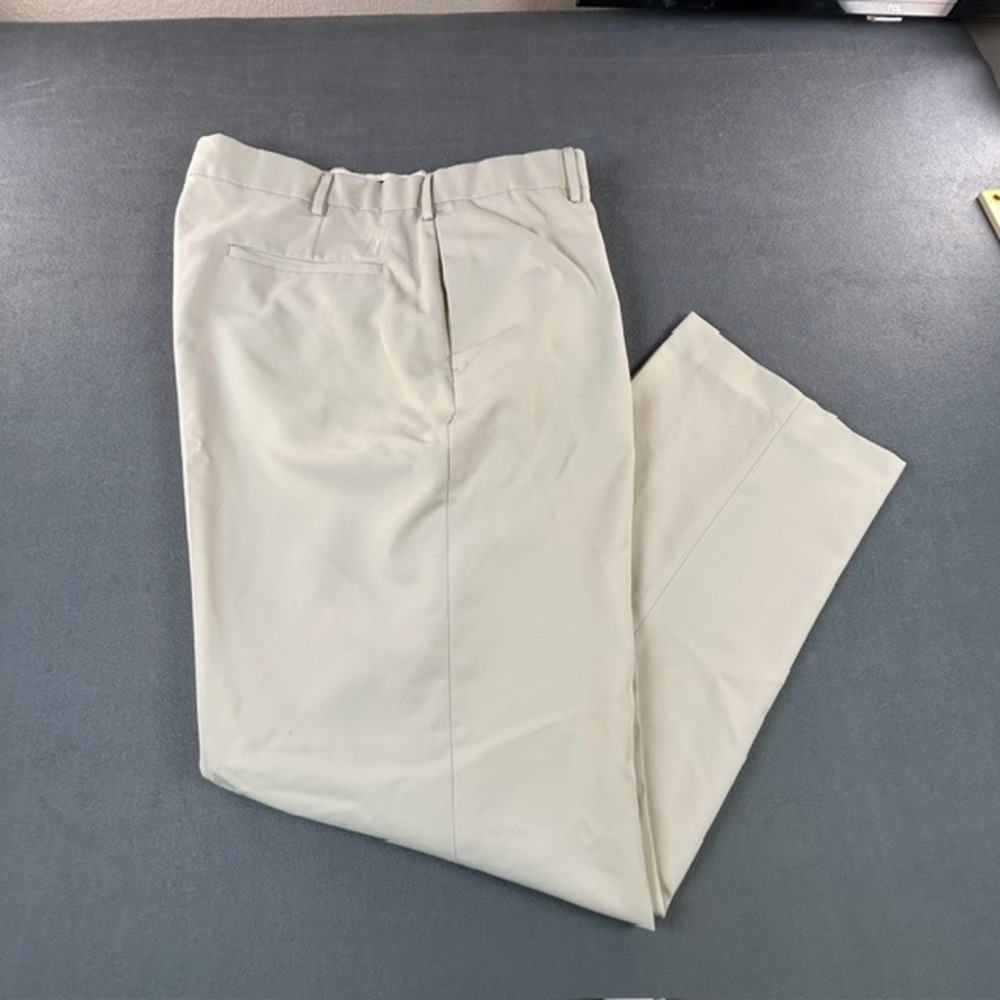 PGA Tour Men's Beige Flat Front Chino Golf Pants 38x32